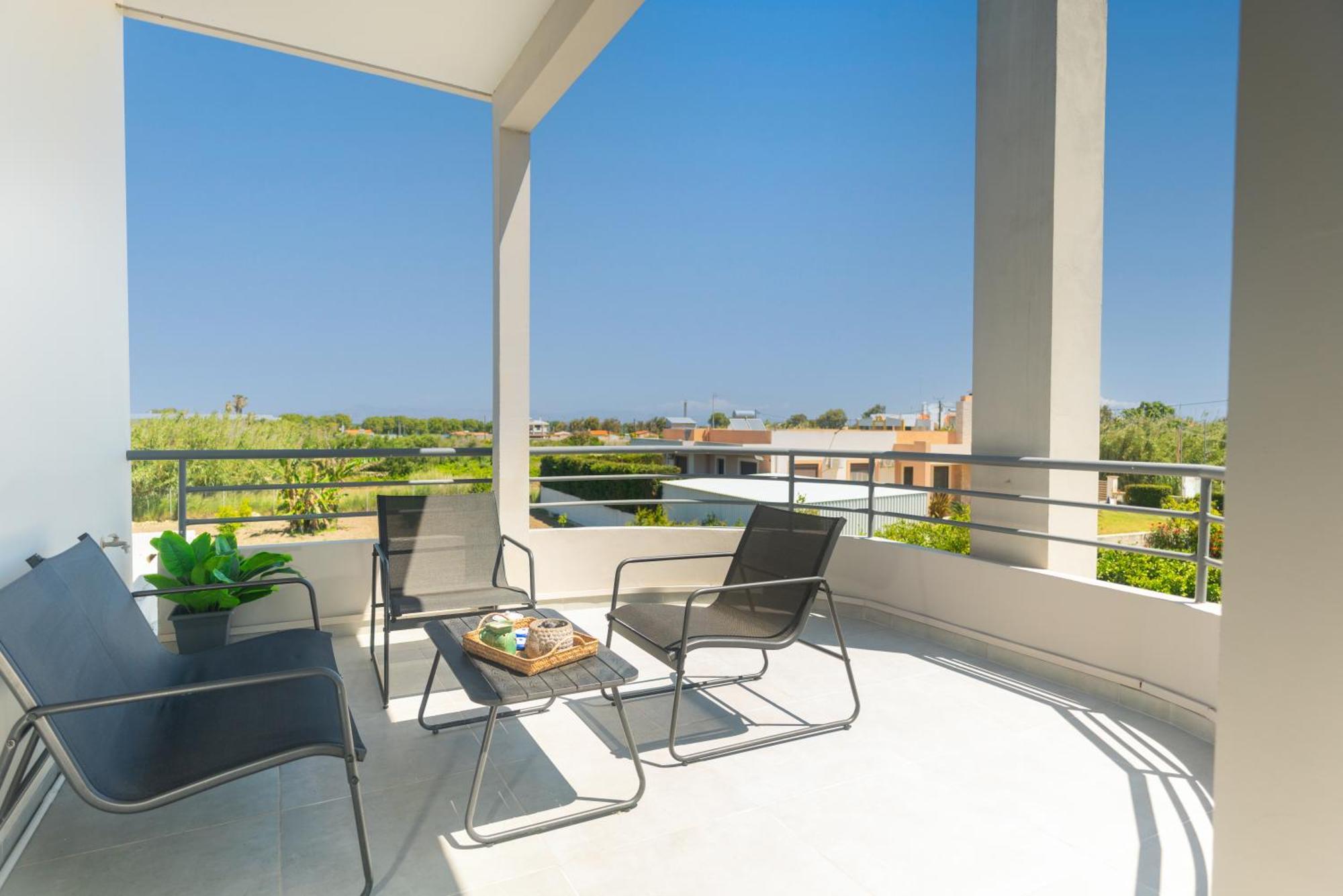 Marvinas Seaside Apartments, Gaia & Hydor Jacuzzi Lägenhet Kremastí